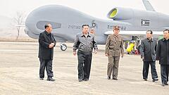 Nordkorea stellt erstes Aufklärungsflugzeug vor