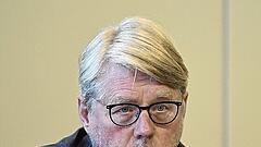 Faeser stellt sich gegen Chef des Flüchtlings-Bundesamts