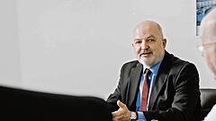 Charles Smethurst muss vor Gericht