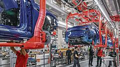 Tesla-Absatz bricht ein – Musk zieht Konsequenz