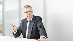 ZF mit einer Milliarde Euro Verlust