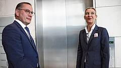 Leak von Gutachten belastet AfD-Spitzenpolitiker