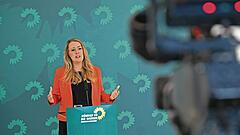 Auch Grüne offen für späteres Verbrenner-Aus