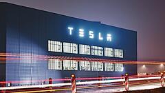 Wie ein Streit über Müsliriegel die Tesla-Belegschaft spaltet
