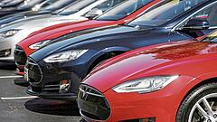 Tesla soll Mitschuld an Autopilot-Unfall tragen
